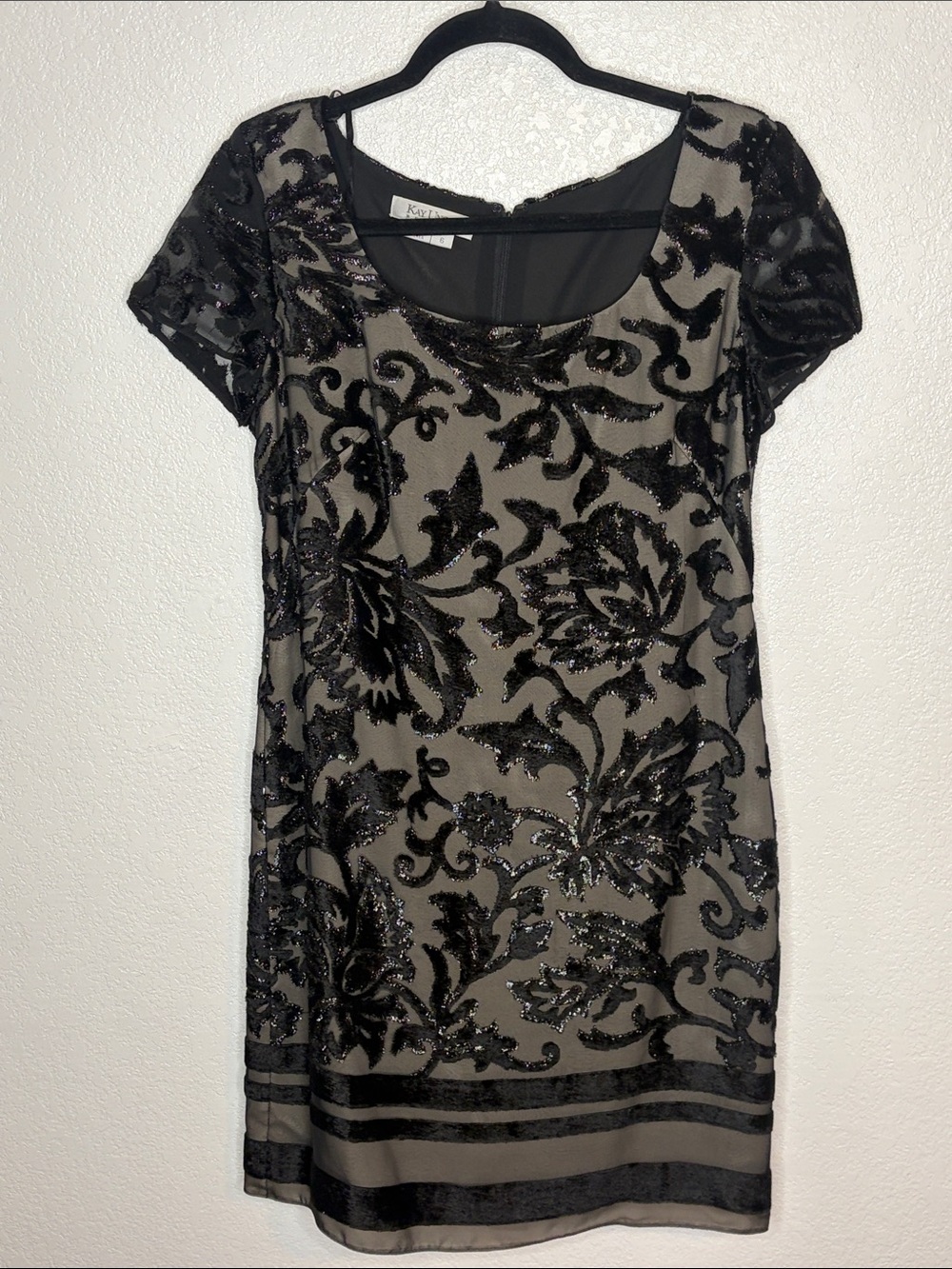 Kay Unger Black Burnout Velvet Metallic Botanical Design Cocktail Dress Size 6